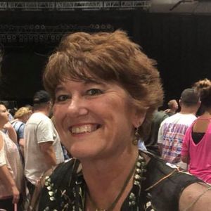 Meet your Posher, Shelly